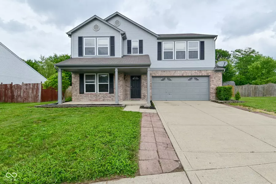 9206 Huntleigh CIR, Plainfield, IN 46168