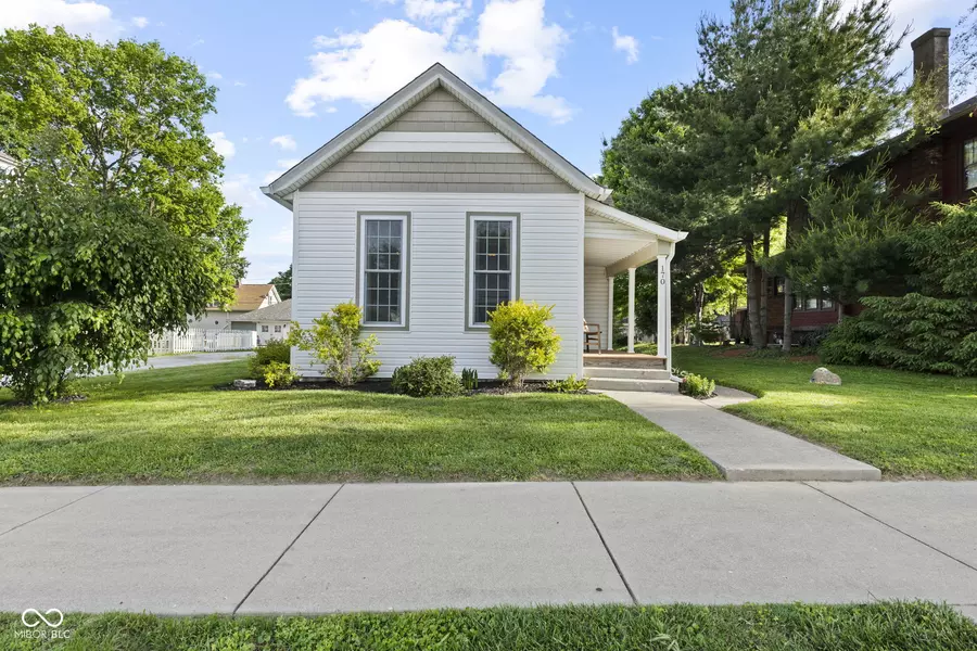 170 W Broadway ST, Greenwood, IN 46142