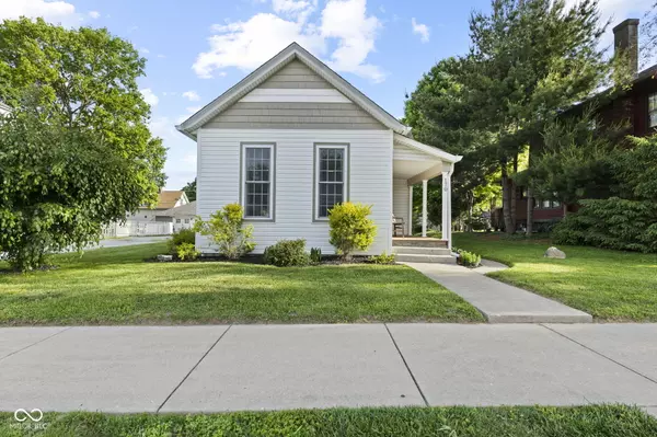 170 W Broadway ST, Greenwood, IN 46142