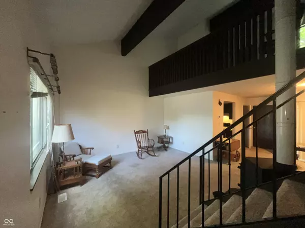Indianapolis, IN 46237,5711 Bradston WAY