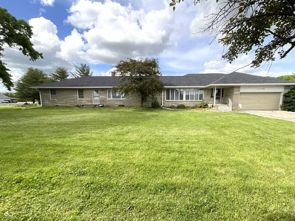851 E Franklin ST, Spencer, IN 47460
