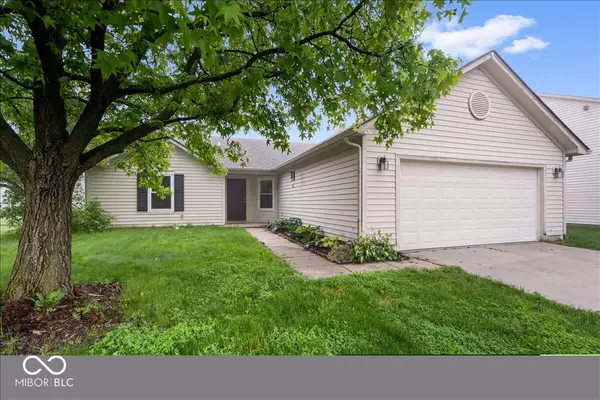 Indianapolis, IN 46236,6011 Twyckenham DR