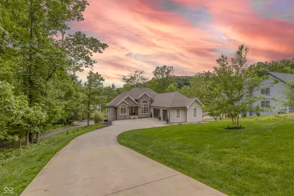 Columbus, IN 47201,11911 W Grandview DR