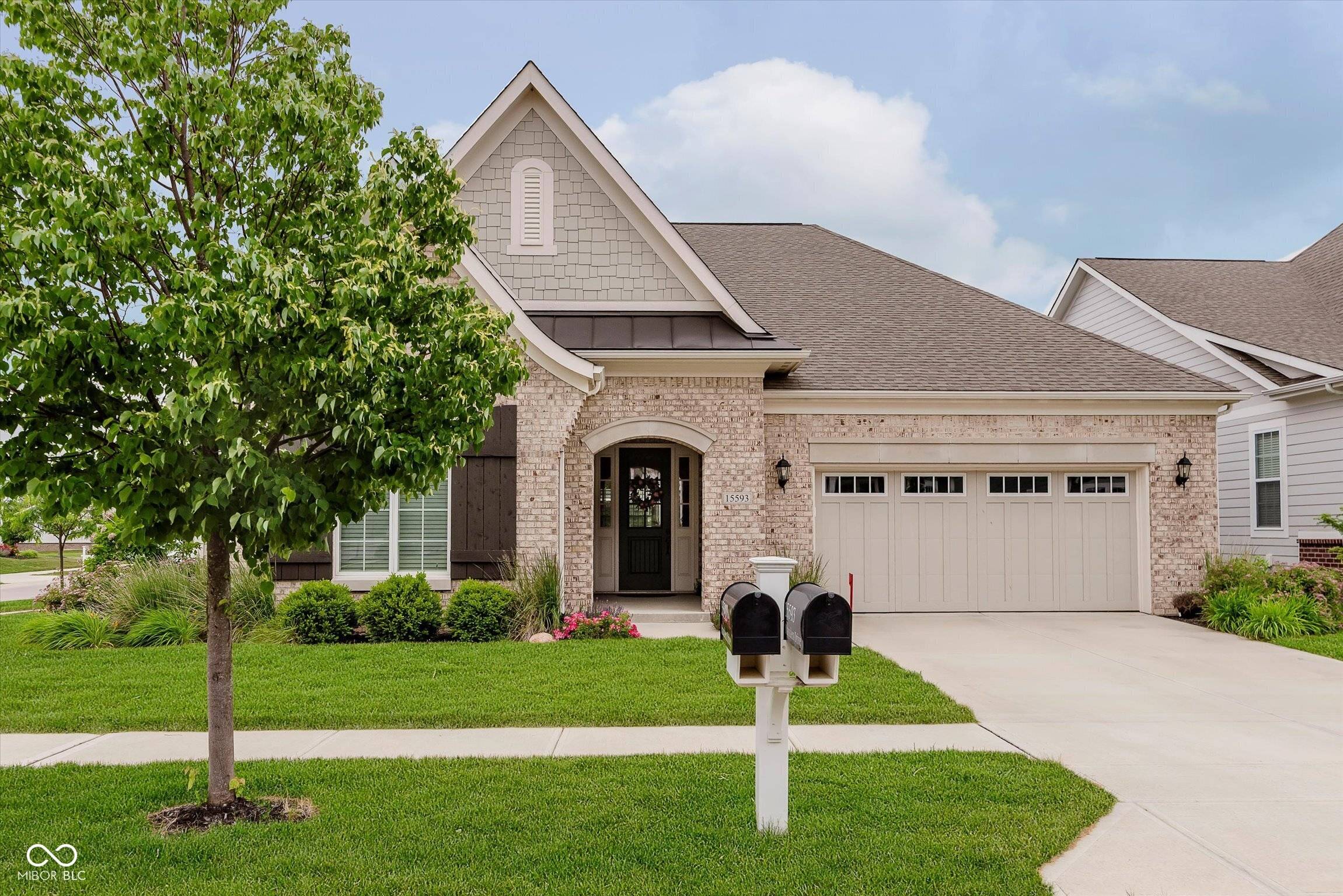 15593 Marsden DR, Westfield, IN 46074
