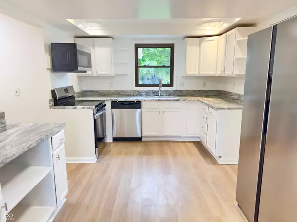 Columbus, IN 47203,5130 Navajo CT