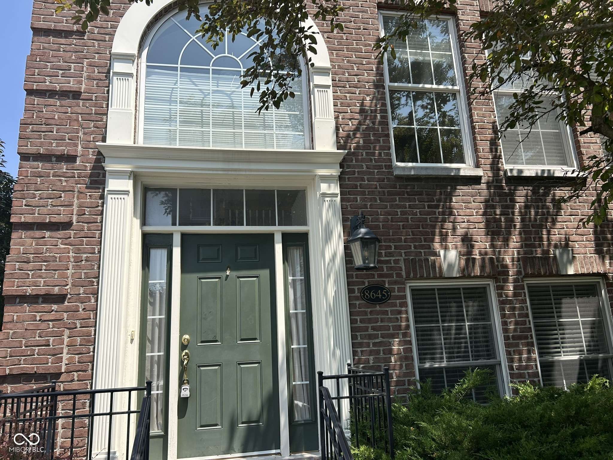 Indianapolis, IN 46240,8645 Meridian Square DR