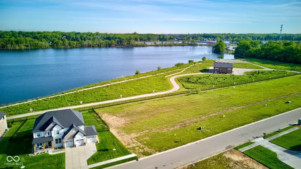 Fishers, IN 46055,13662 Haven Cove LN