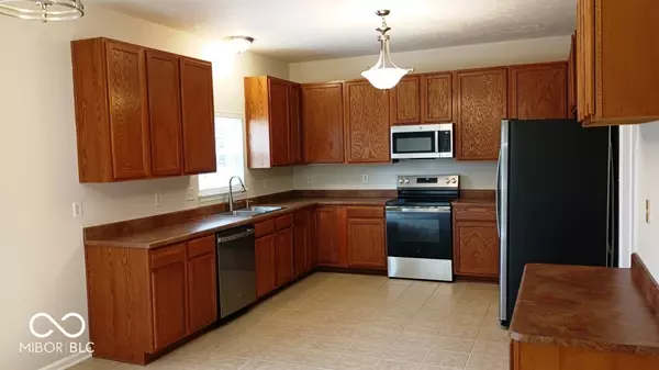 Fishers, IN 46037,14170 Royalwood DR