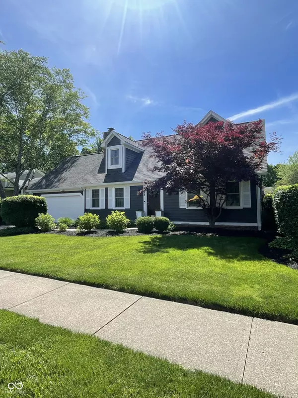 Indianapolis, IN 46217,8655 Chateaugay DR