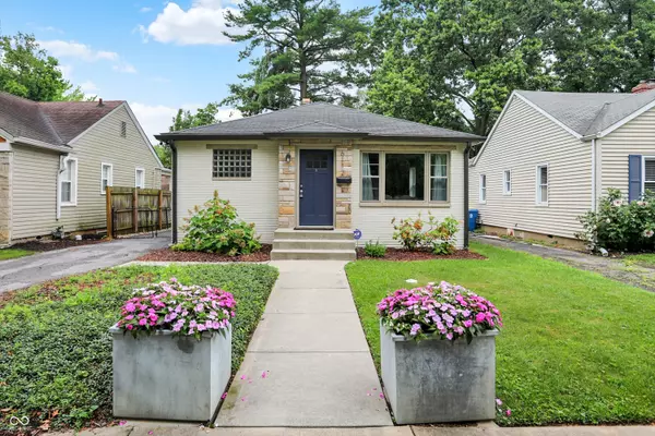 6112 Indianola AVE, Indianapolis, IN 46220