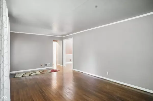 Indianapolis, IN 46222,2905 N Warman AVE