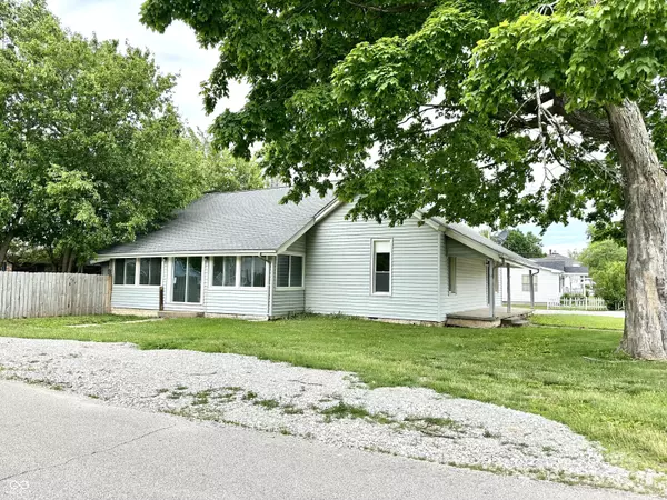 106 S Hancock ST, Waynetown, IN 47990