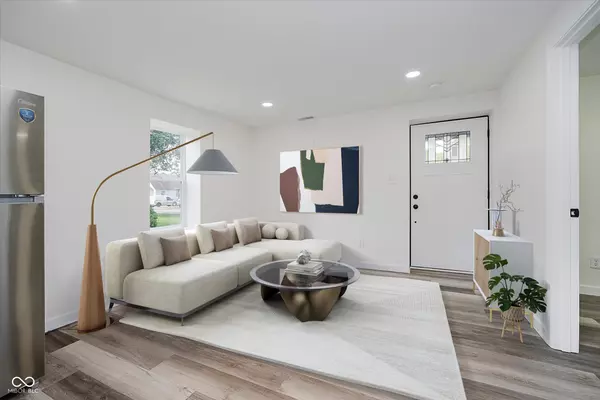 Indianapolis, IN 46241,2631 Collier ST