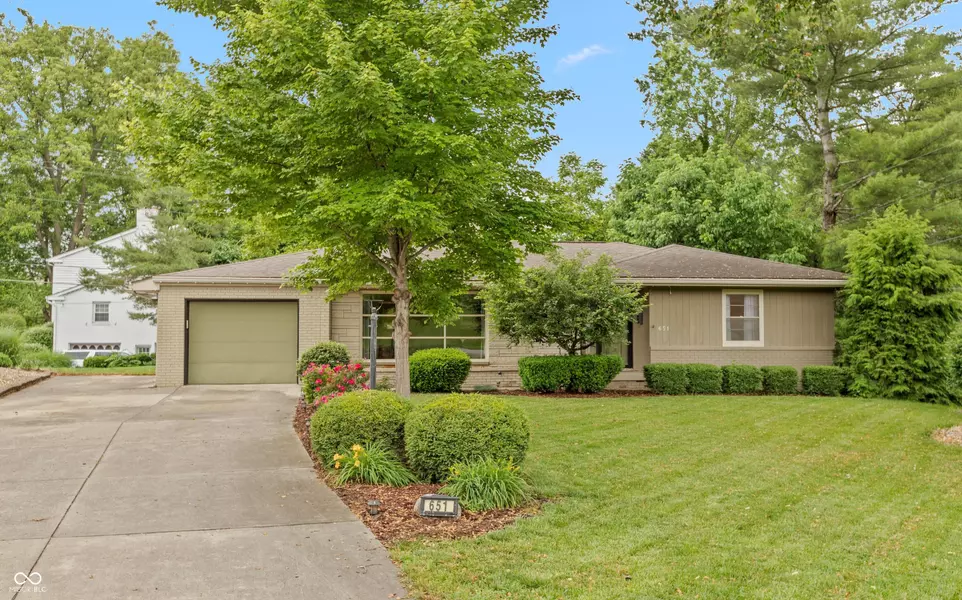 651 West DR, Seymour, IN 47274