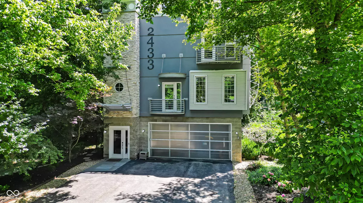 Indianapolis, IN 46240,2433 E 80th ST