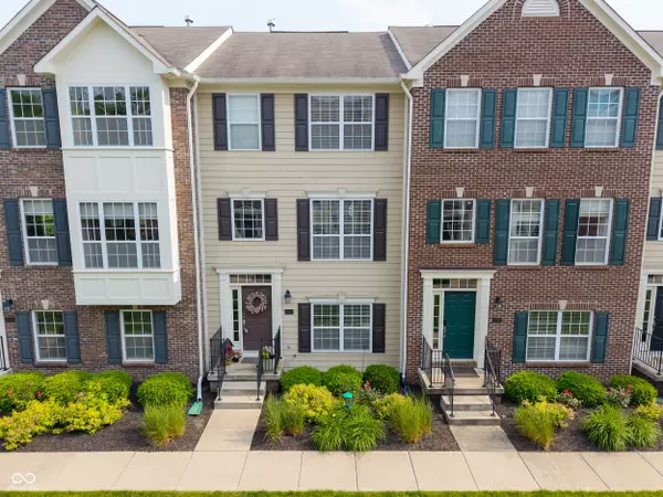 9090 Demarest DR,  Fishers,  IN 46038
