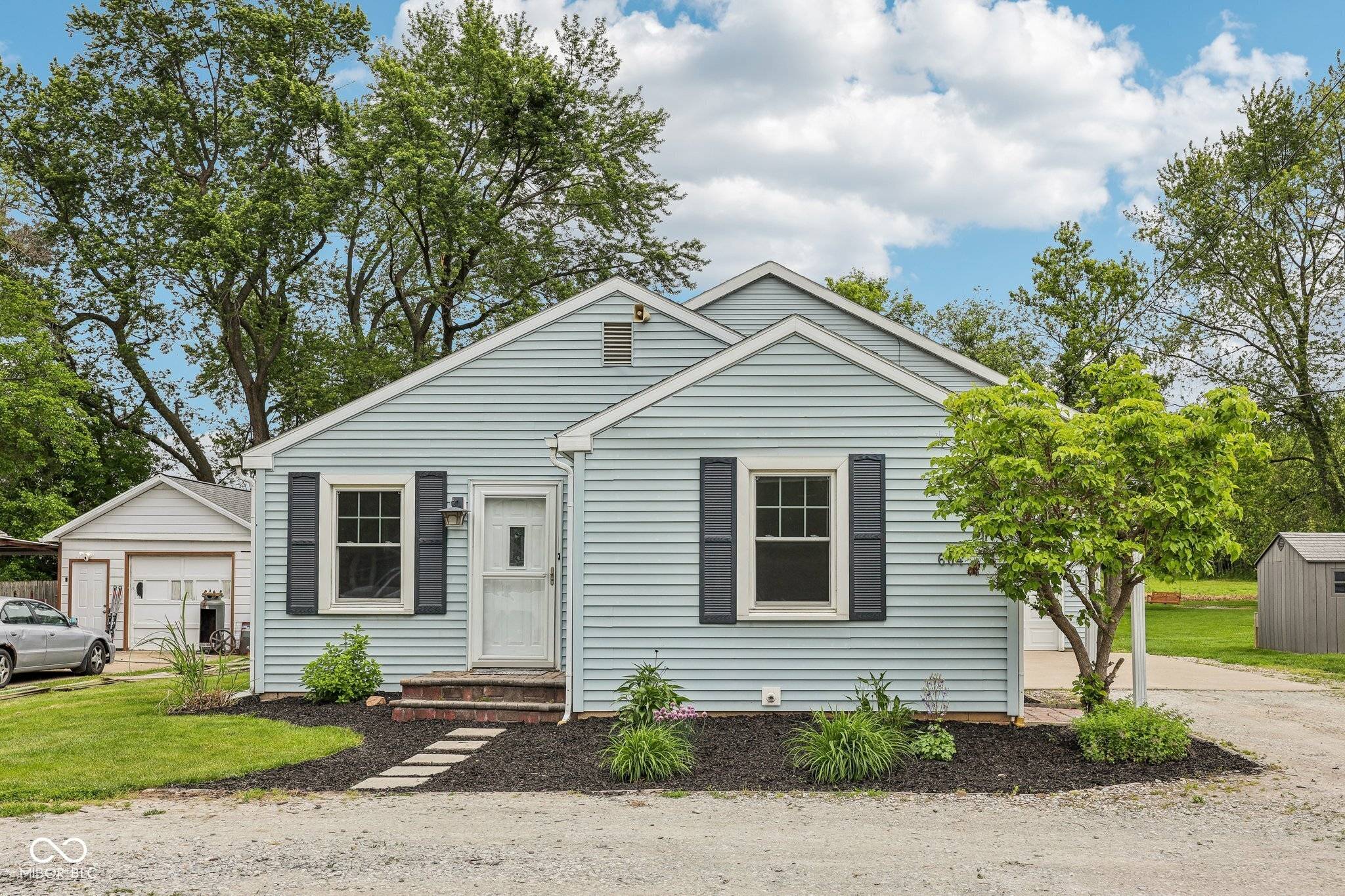 Anderson, IN 46012,604 Alexandria PIKE