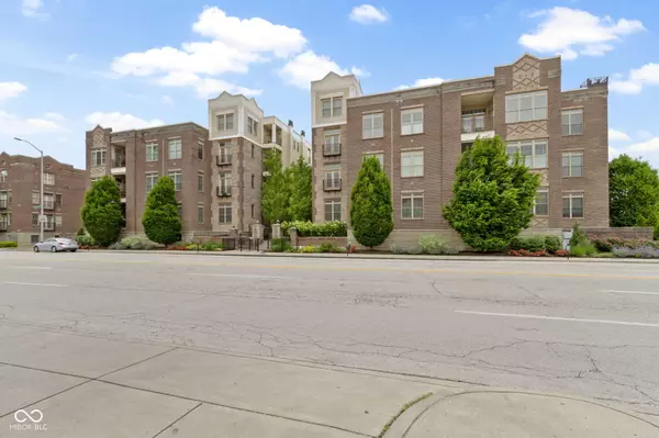 Indianapolis, IN 46204,450 E Ohio ST #305