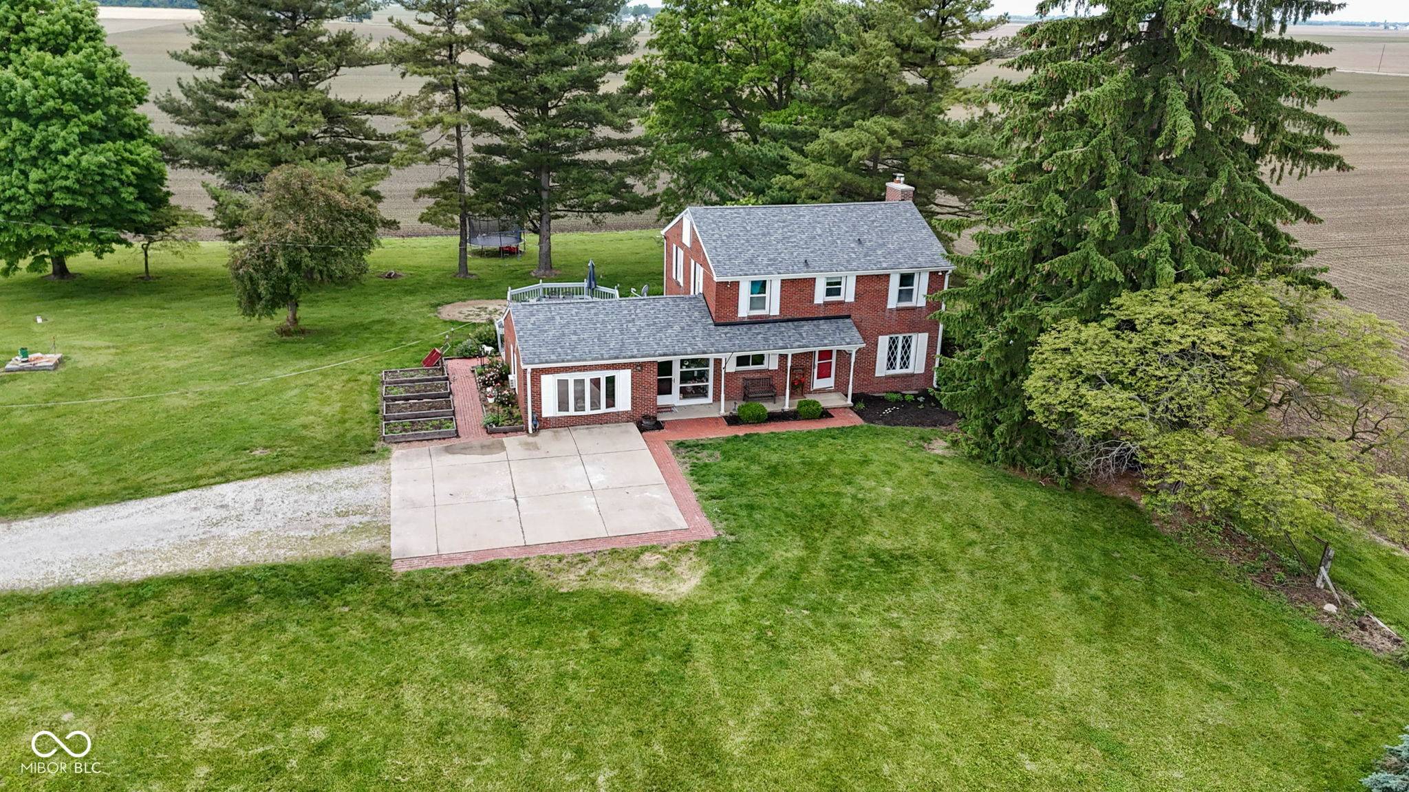 Anderson, IN 46011,4817 N 150 W