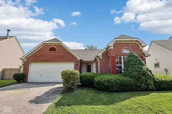 69 Stoneybrook DR,  Greenwood,  IN 46142