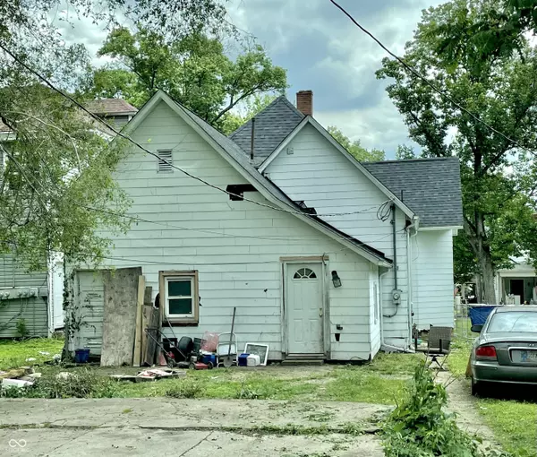 Terre Haute, IN 47802,1139 S 7th ST