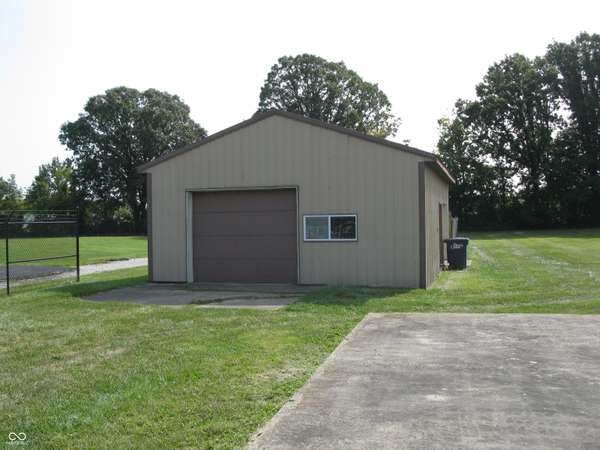 4123 Cashard AVE, Indianapolis, IN 46203