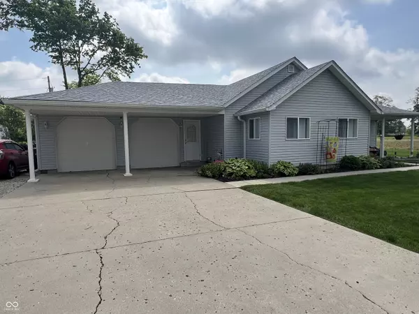 542 S Greensboro PIKE, New Castle, IN 47362