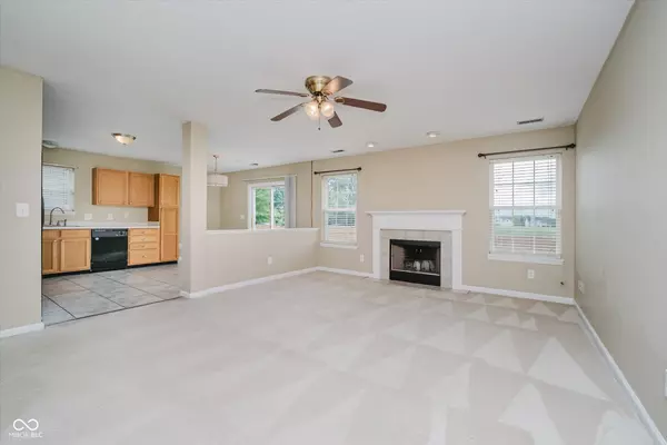 Indianapolis, IN 46235,5258 Brassie DR