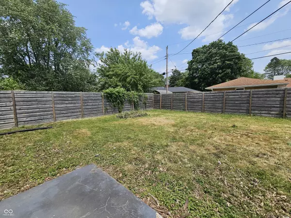 Anderson, IN 46011,1628 Edgewood DR