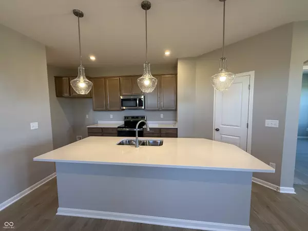 Greenfield, IN 46140,874 Rosebud LN