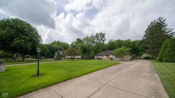 Indianapolis, IN 46250,7554 Silverpine CT