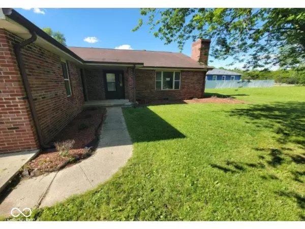 Anderson, IN 46012,724 Iroquois ST