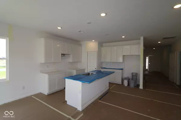 Indianapolis, IN 46259,10132 Redwood Peak LN