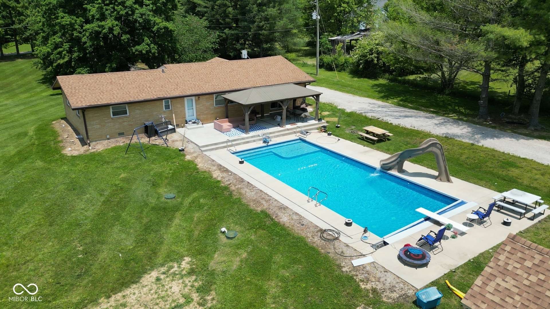 3325 Kivett LN, Martinsville, IN 46151