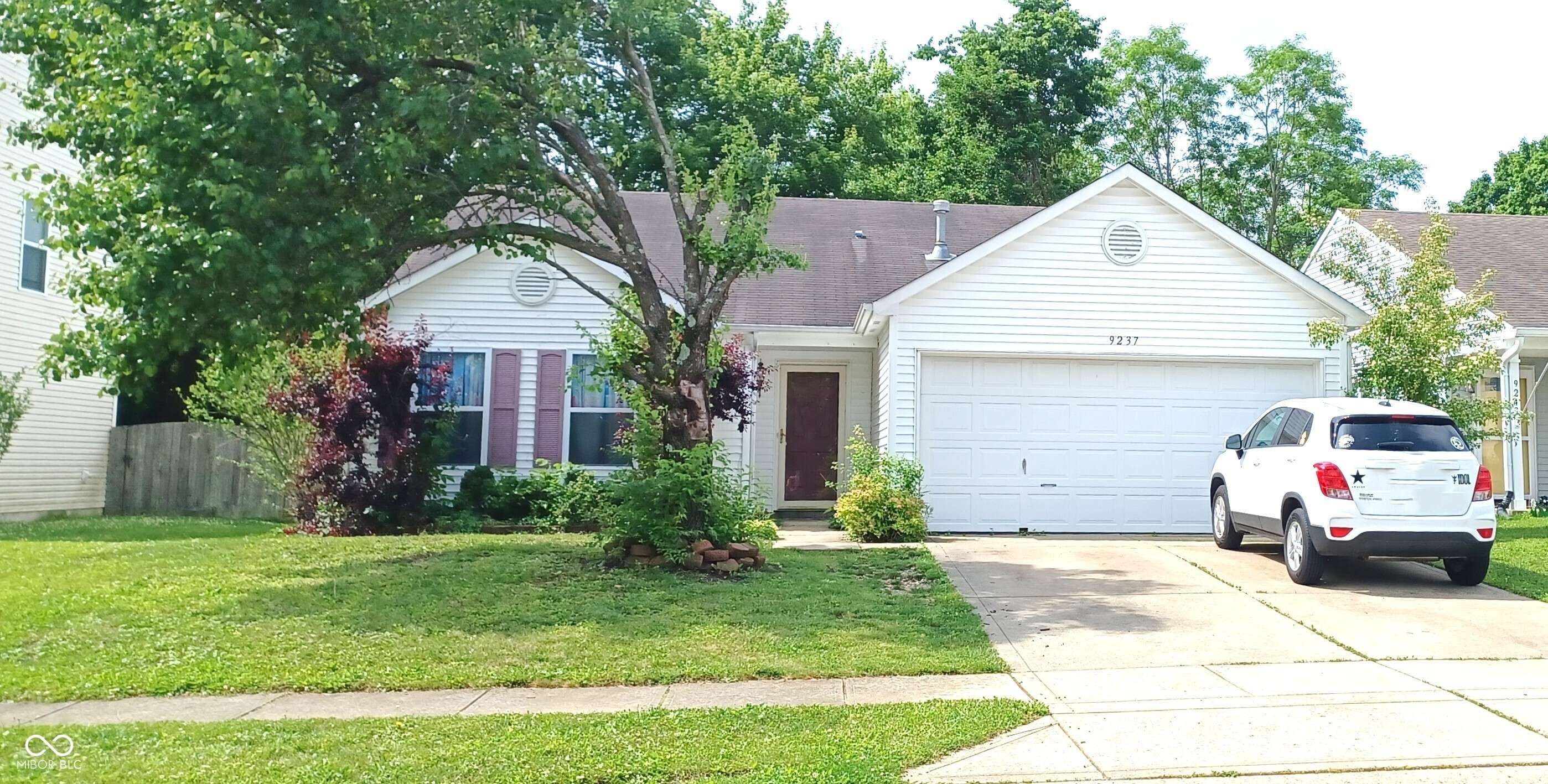 9237 Ogden Dunes CT, Camby, IN 46113