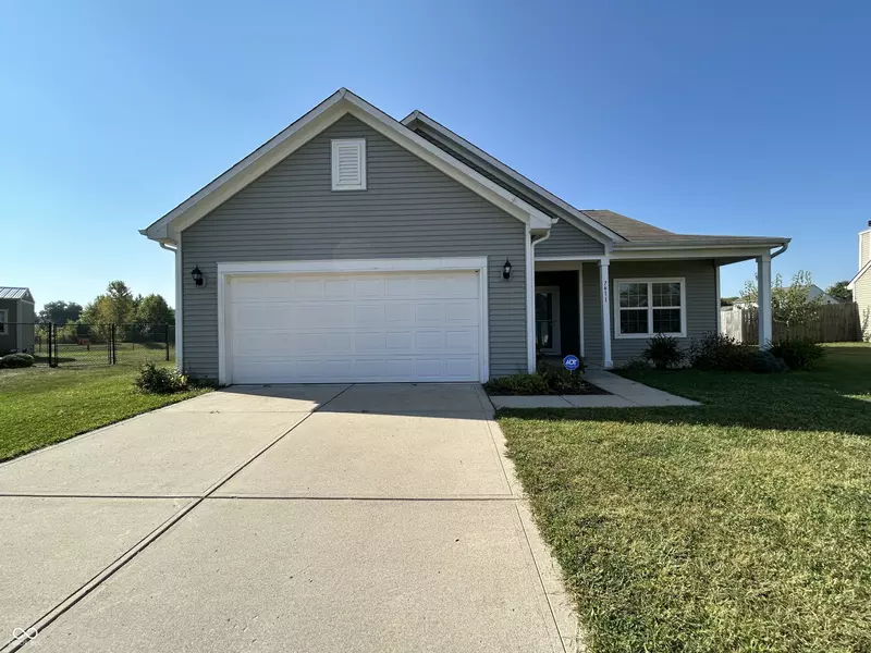 7611 Cloudy CT, Camby, IN 46113