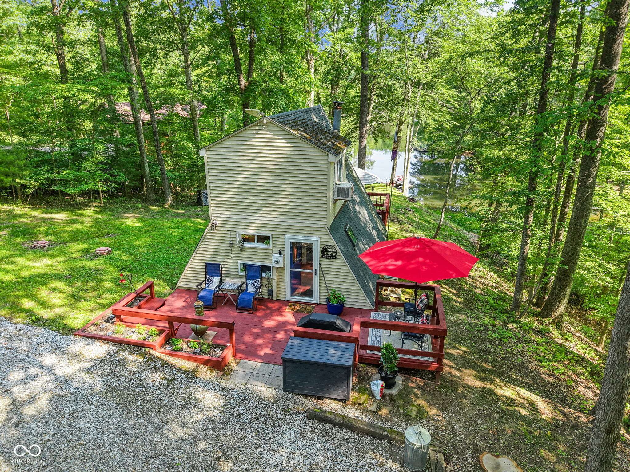 Columbus, IN 47201,1413 N Lost Lake RD