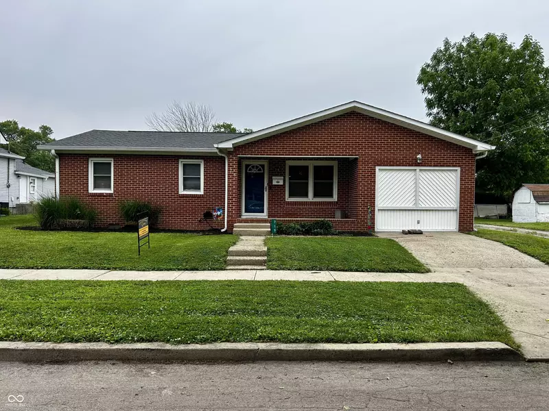 719 Henry ST, Lebanon, IN 46052