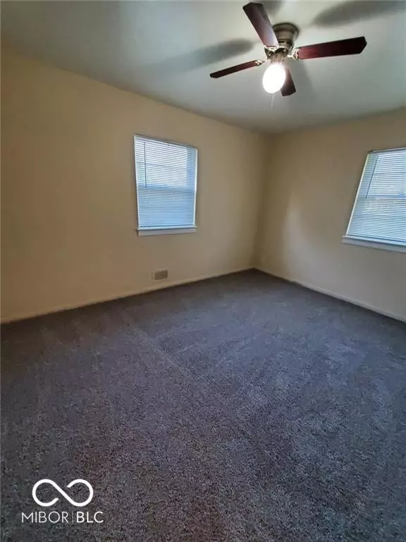 Indianapolis, IN 46218,3729 Kinnear AVE