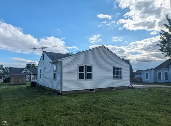 Milroy, IN 46156,102 S West ST