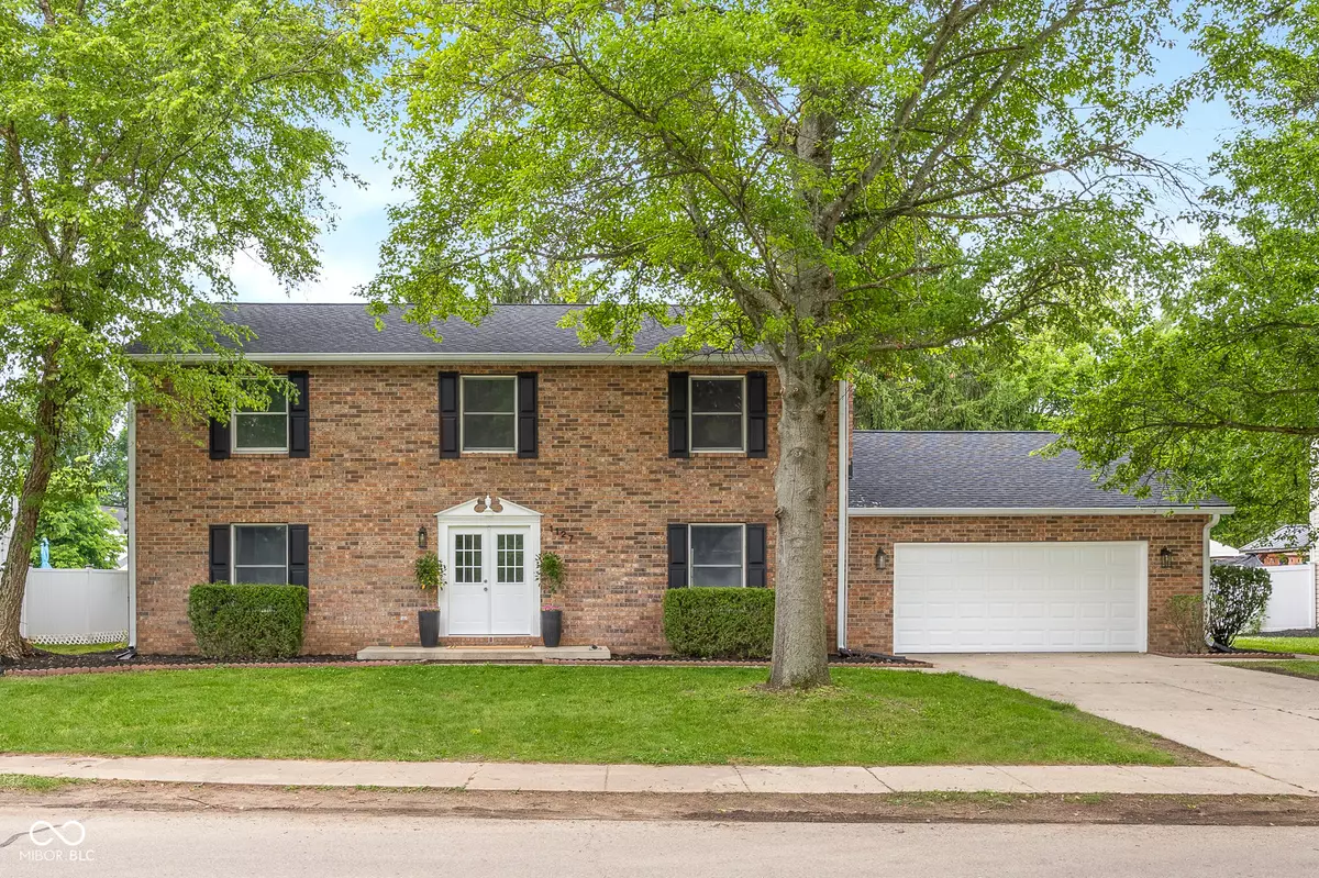 Columbus, IN 47203,1127 Junco DR