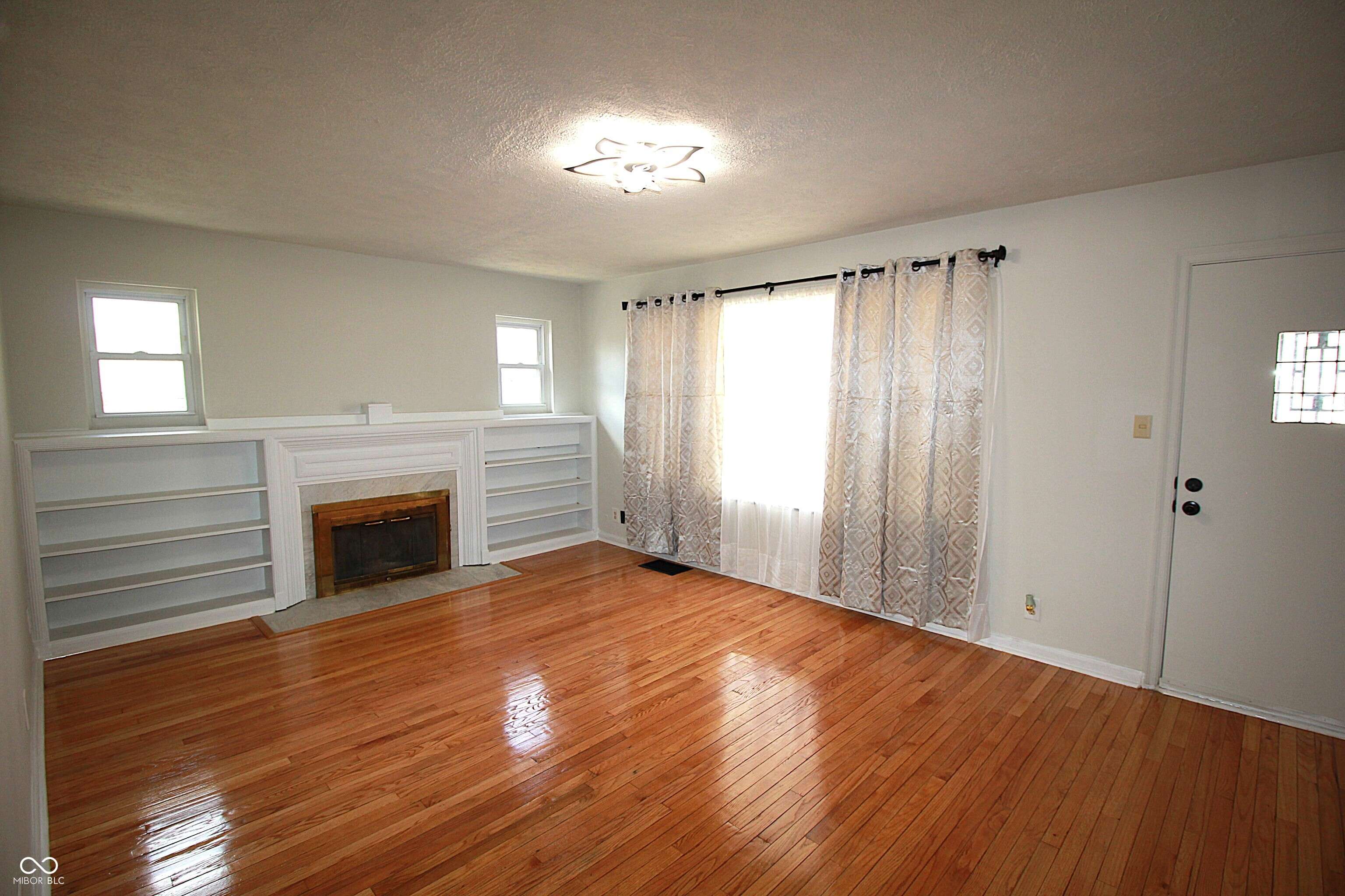 Indianapolis, IN 46227,1739 Forest DR