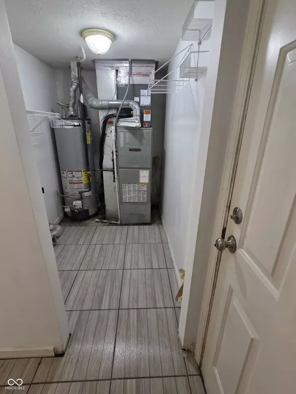 Indianapolis, IN 46236,6368 Titania DR