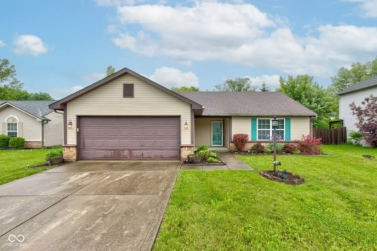 Indianapolis, IN 46236,7918 Bitternut DR