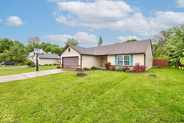 Indianapolis, IN 46236,7918 Bitternut DR