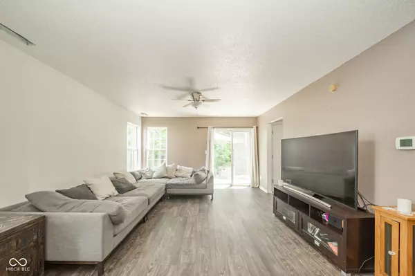 Indianapolis, IN 46217,1139 Maple Stream DR