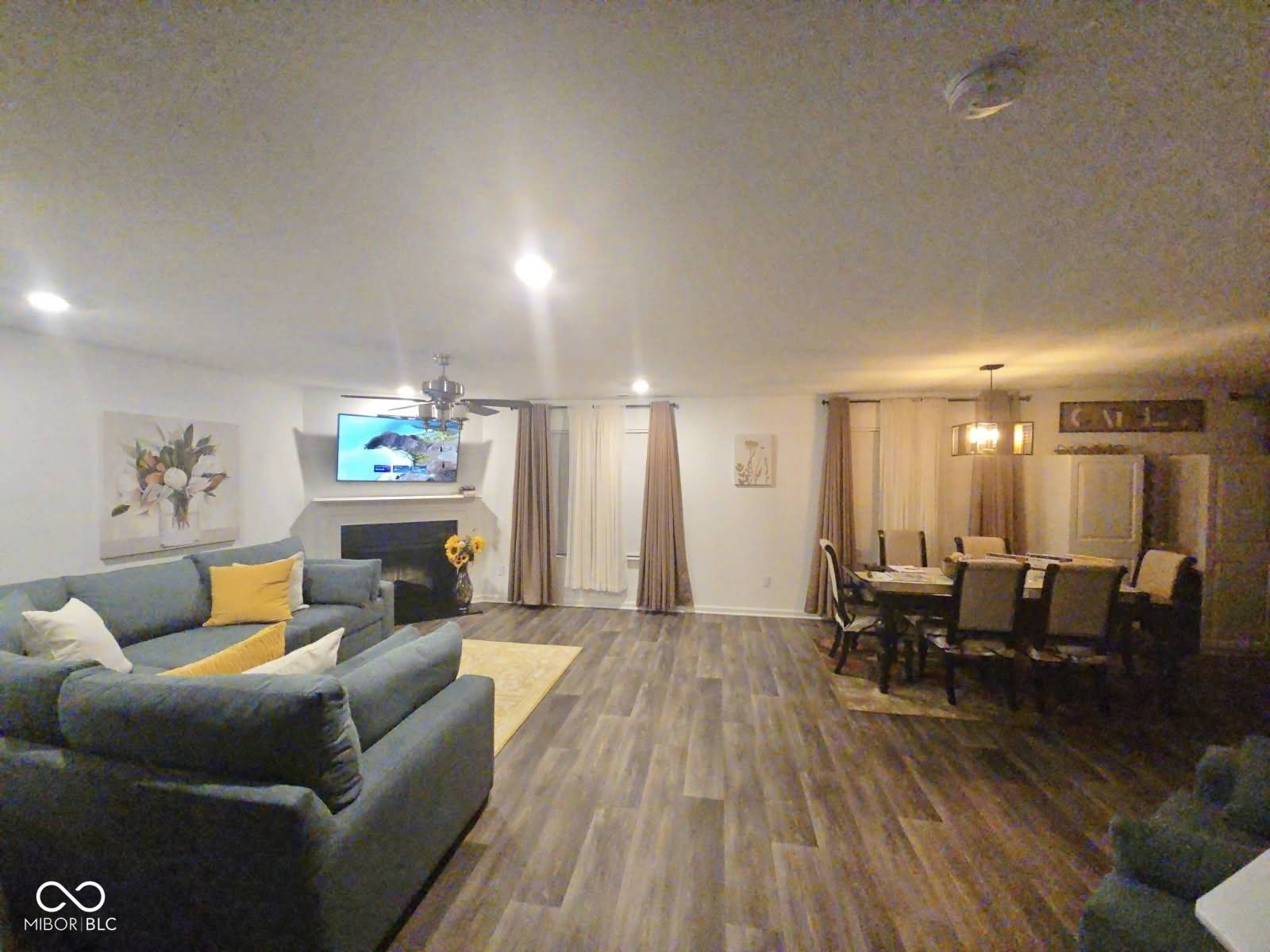 Mccordsville, IN 46055,5794 Cherrywood LN