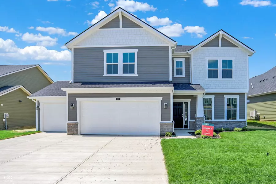 600 Bluestem LN, New Whiteland, IN 46184