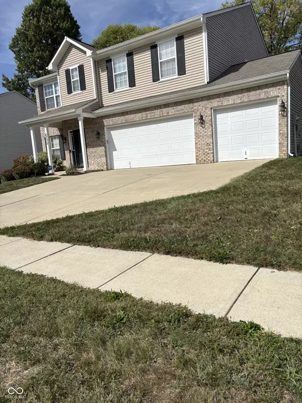 6730 NW Shanghai CIR, Indianapolis, IN 46268
