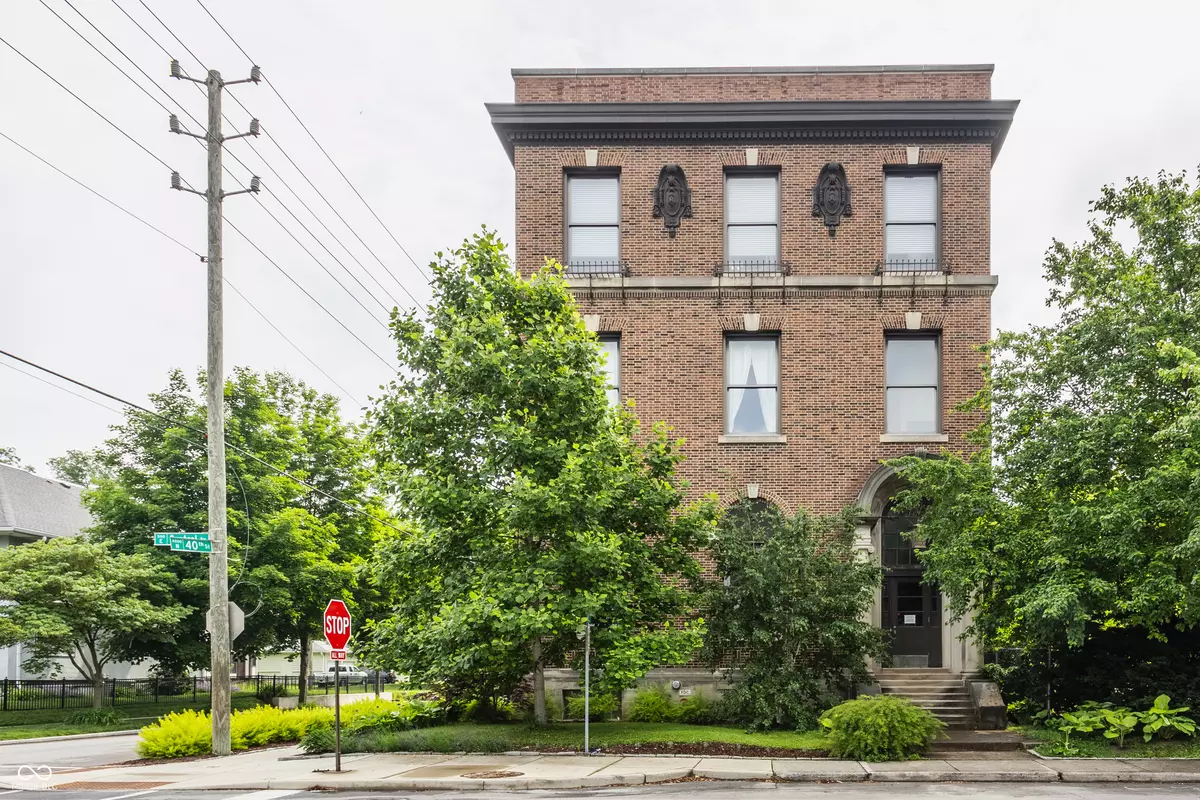 Indianapolis, IN 46205,3959 Central AVE